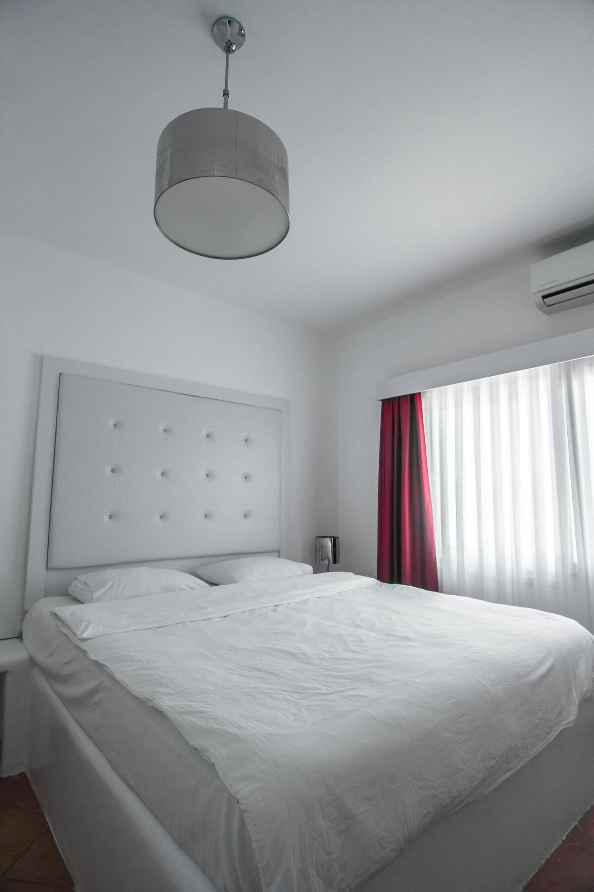 The Pine Bay Club Hotel ไคริเนีย ภายนอก รูปภาพ